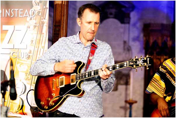 Fiddler_Stuart_101121.jpg