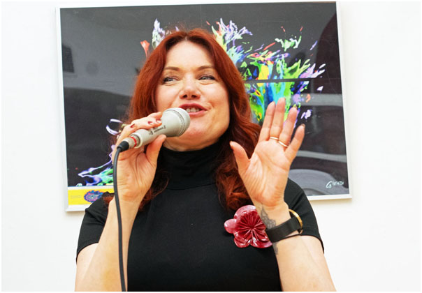 Messenger_Louise_99231.jpg